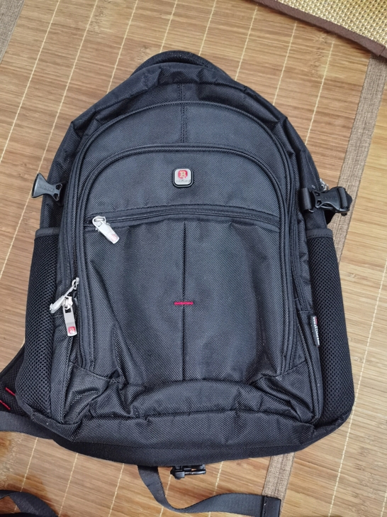 背包男双肩包大容量旅行电脑高中初中学生书包...