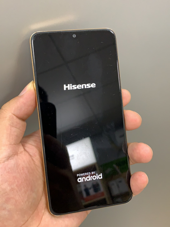 海信金刚4 4+64g 开机定屏 全原无拆...