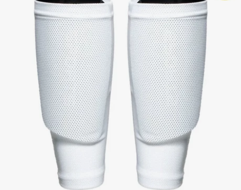 朋友店剩下的，全新包邮足球护腿板袜套足球袜...