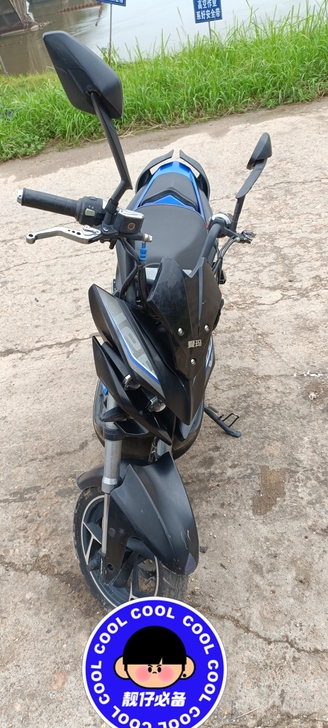 爱玛电动车，无钥一键启动，自动防盗，新车买...