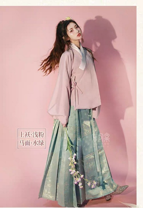 东月棠 袄裙春季马面裙织金琵琶袖 平价明制...