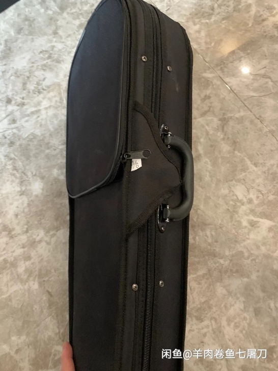 弃坑小提琴,没用几次,基本全新。