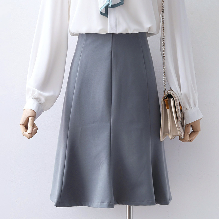 半身裙 鱼尾裙 仅面试的时候穿了一个小时