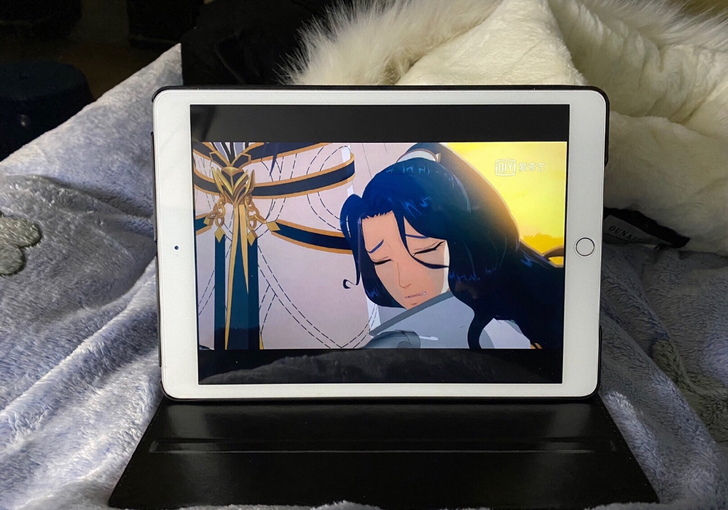 女生自用iPad 2019款 128g 3...