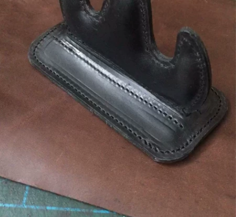 笔山牛皮笔山真皮笔架复古文房用品 感兴趣的...