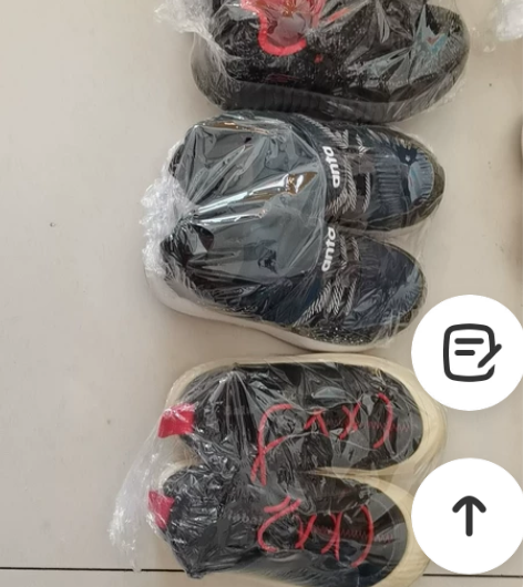 3双运动鞋打包买,都是内长170mm左右一...