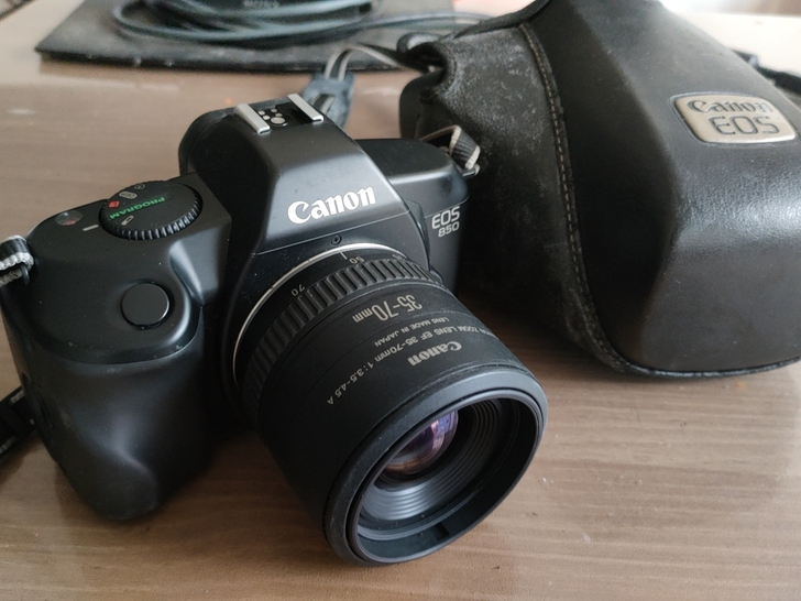 佳能EOS850单反胶片相机 怀旧收藏，没...