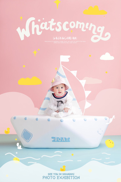 儿童拍照道具服装PSD相册版面设计
