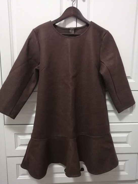 新旧程度 :一次都没有穿过