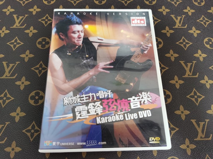 谢霆锋 港版新城弦烧音乐 D V D -01