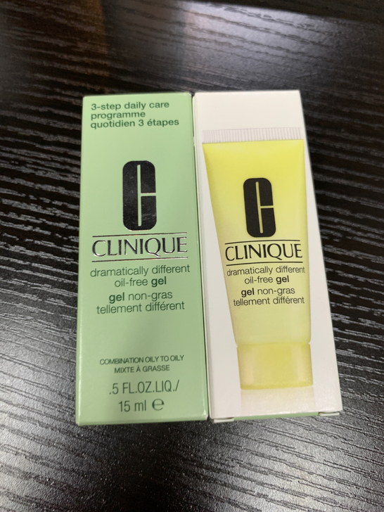 倩碧无油黄油15ml小样全新/共3只45ml