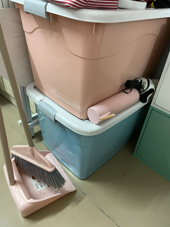 大号收纳箱加厚收纳盒 衣服整理箱子170L