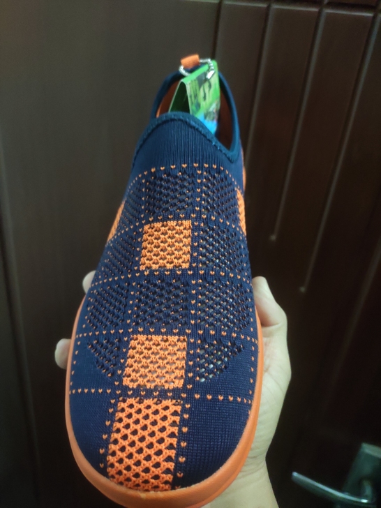 骆驼品质男士休闲鞋，40-44码，清仓价59