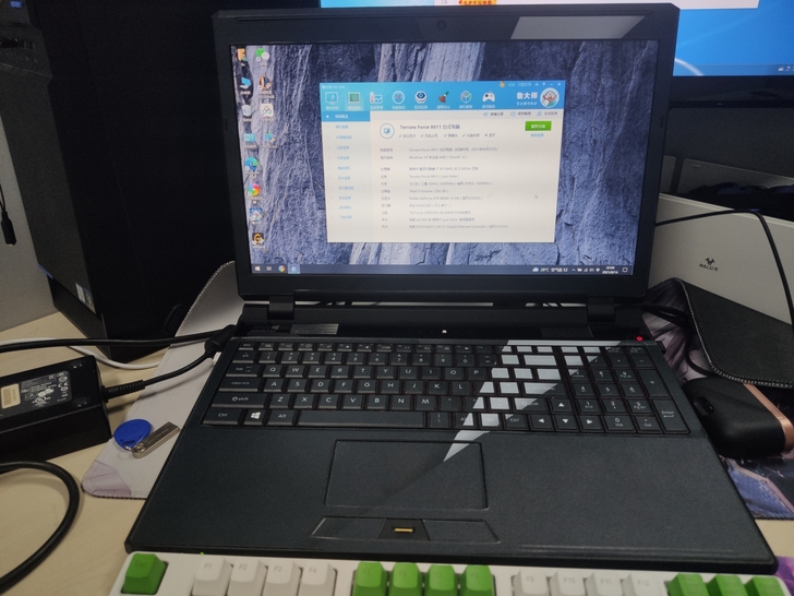 未来人类x611笔记本，准系统笔记本，i7...