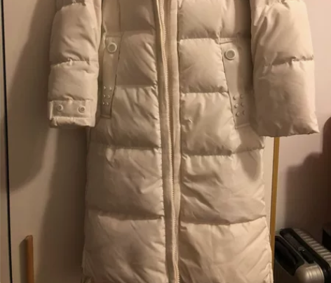 品牌型号 zll白鸭绒羽绒服 九新 很保暖...