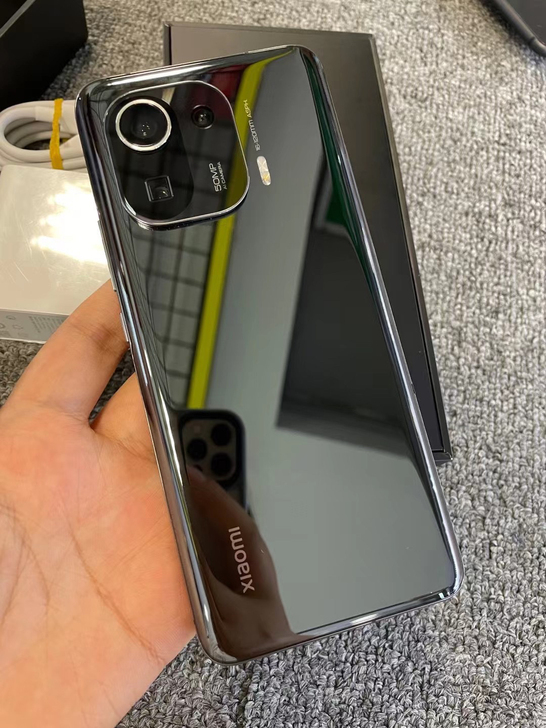 小米11pro 12256 激活2天,带原...