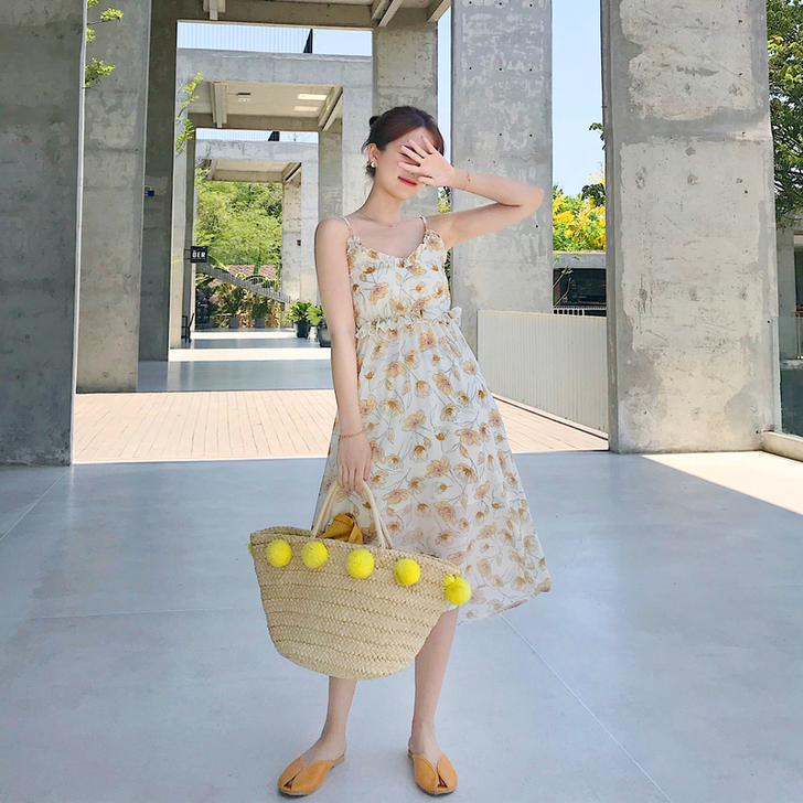 裙子女2020年夏季新款超仙森系吊带裙碎花...