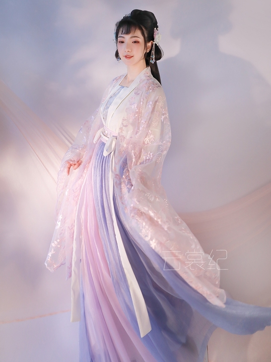 【云裳纪 律吕迢扬】春樱紫蓝