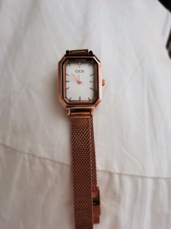 个人闲置9.5成新 歌迪GEDI石英表 玫...