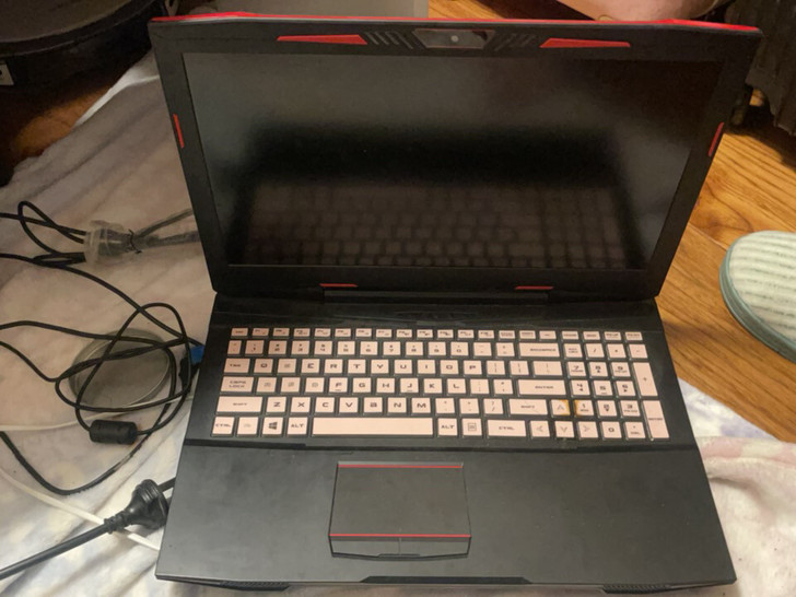 神舟Z7-KP7GT I7/1060+1...