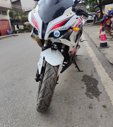 宝雕单缸250风冷，5000公里不到，由于...