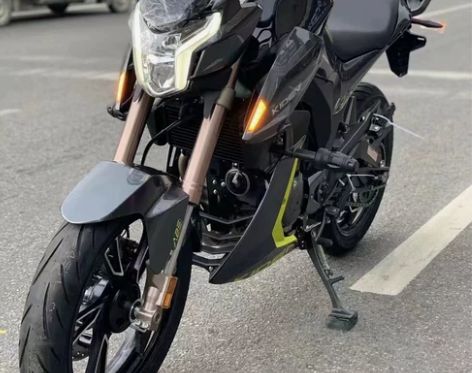 小忍者摩托车跑车趴赛街车地平线街车公路赛2...
