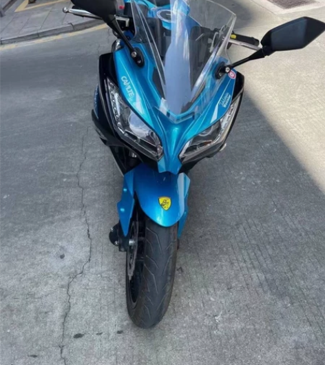 小忍者350cc二手摩托车 不烧机油 等等...