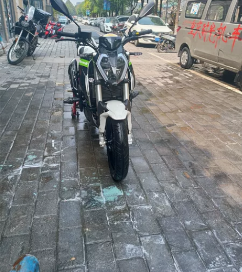 19年贝纳利小迅龙安全行驶9600km，车...