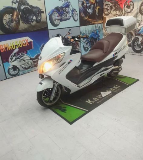 二手摩托车跑车踏板，宝马款t9，全车原版原...