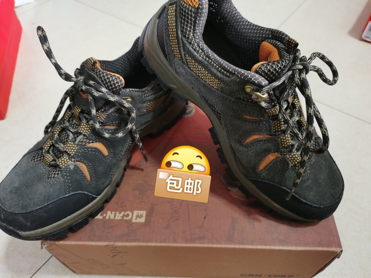 骆驼登山鞋,39码,成色不错,穿过几次就一...