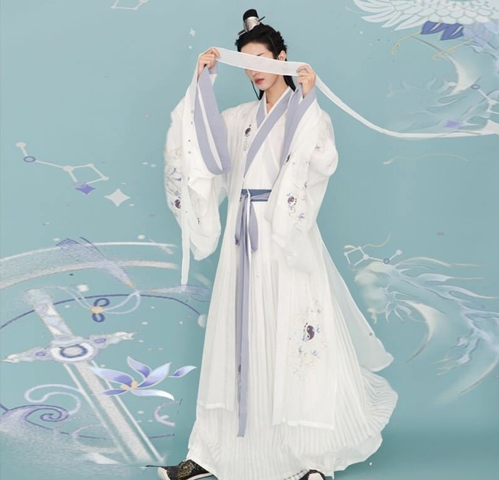 流烟昔泠##amp;bull;晓星尘