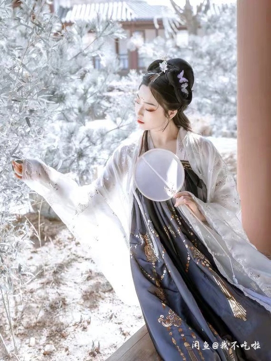 艺缕黑云鹤，包含大袖的！！！