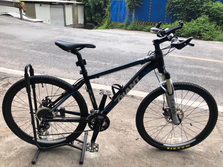 1398元秒捷安特XTC750，27速碟刹