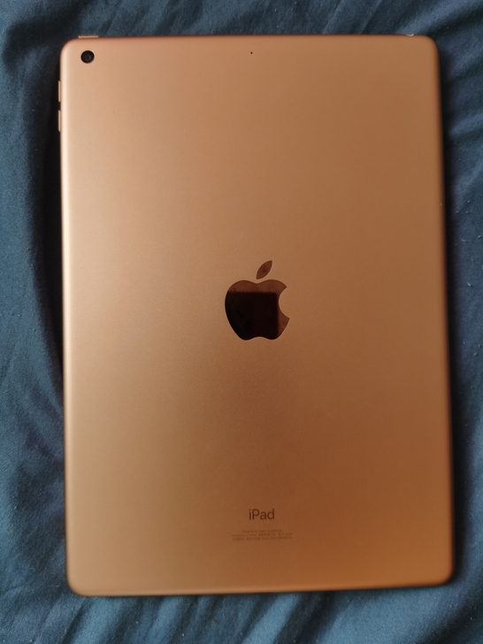iPad7代2019款金色128g国行,裸...