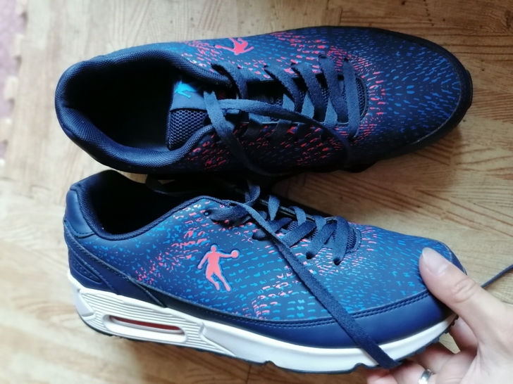 二手正品，乔丹男士运动鞋43码，图片实拍，...