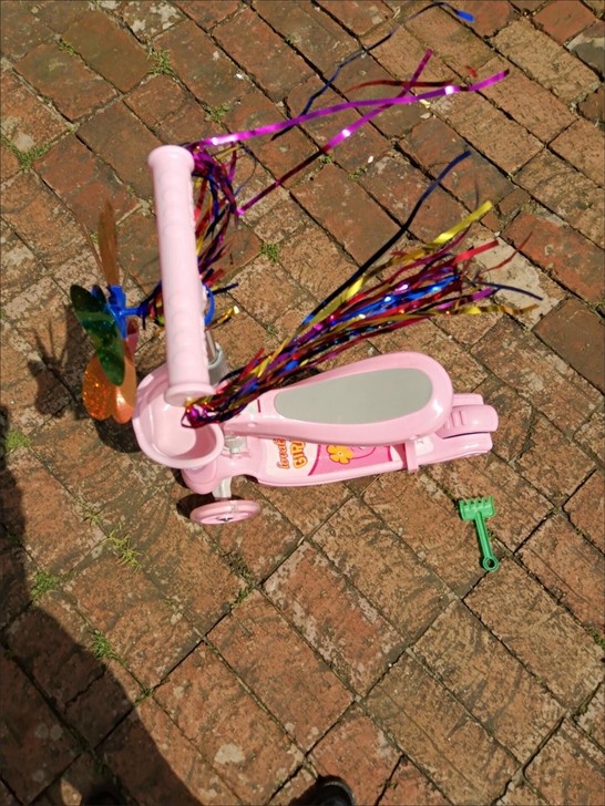 滑板车45包邮拿走！！