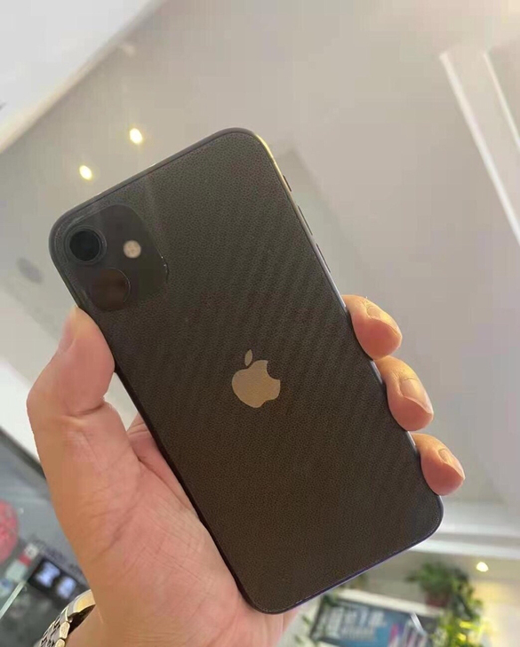 急出 iPhone11 黑色 128g