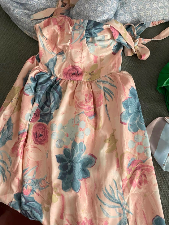 全新仅拆吊牌 第一张是原相机实拍，后面是模...