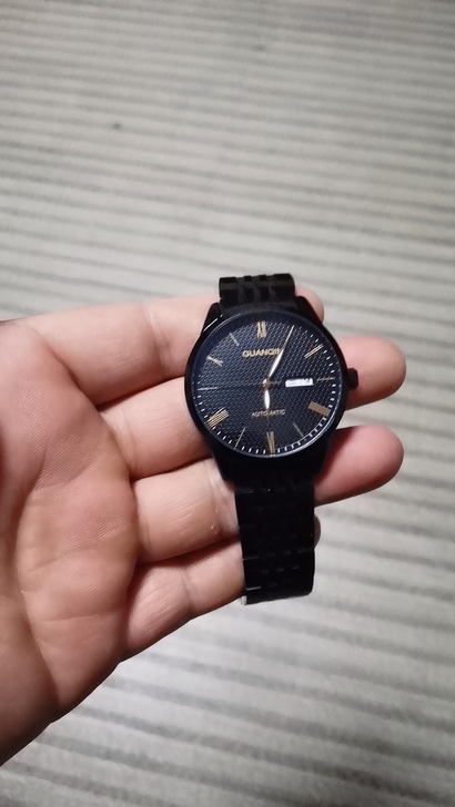 全新，正品，瑞士冠琴的手表！有兴趣的可以私...