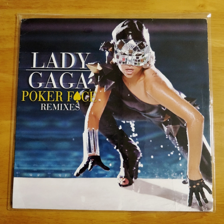 LADY GAGA POKER FACE ...