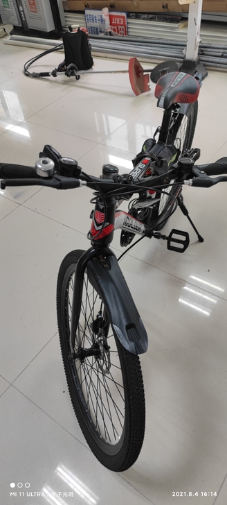 icolour山地车。300多买来的。就用...