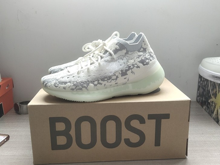 休闲鞋42.5码 全新 脚感很好