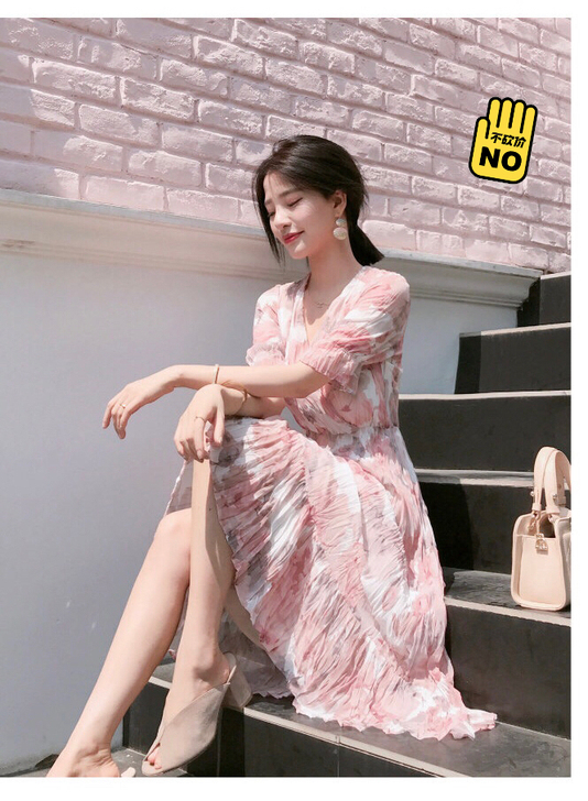 大喜自制2018夏碎花连衣裙女中长款显瘦一...