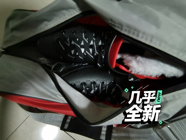 39码的冰刀鞋，只考试穿过一次，现在闲置了...