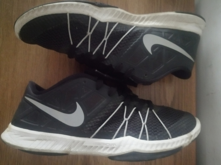 44.5码二手正品耐克网面休闲鞋板鞋男鞋