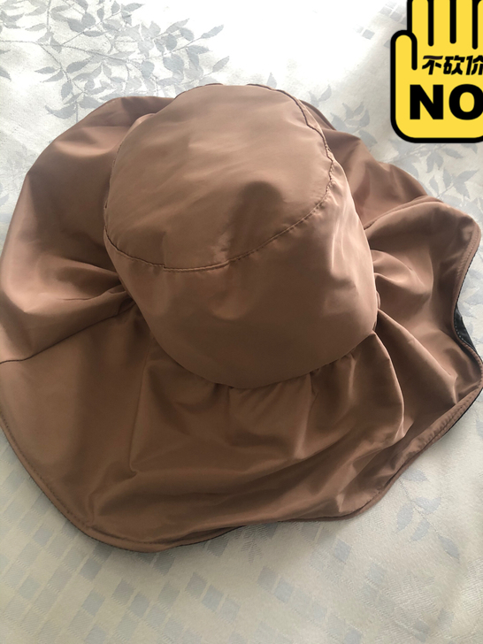 今年夏天买的，基本没戴过