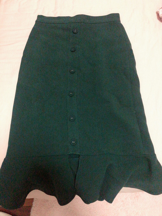 99新，S码，墨绿色针织鱼尾裙，500多专...