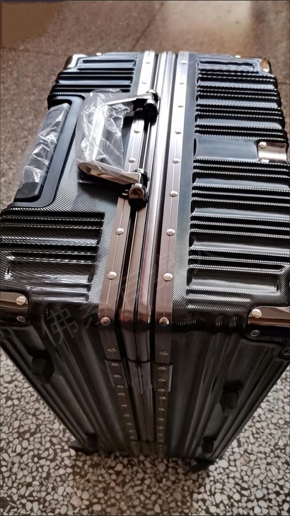 【结实耐撞】整圈铝镁合金铝框行李箱拉杆箱学...