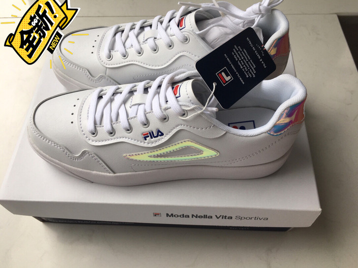 斐乐女38码板鞋299包邮