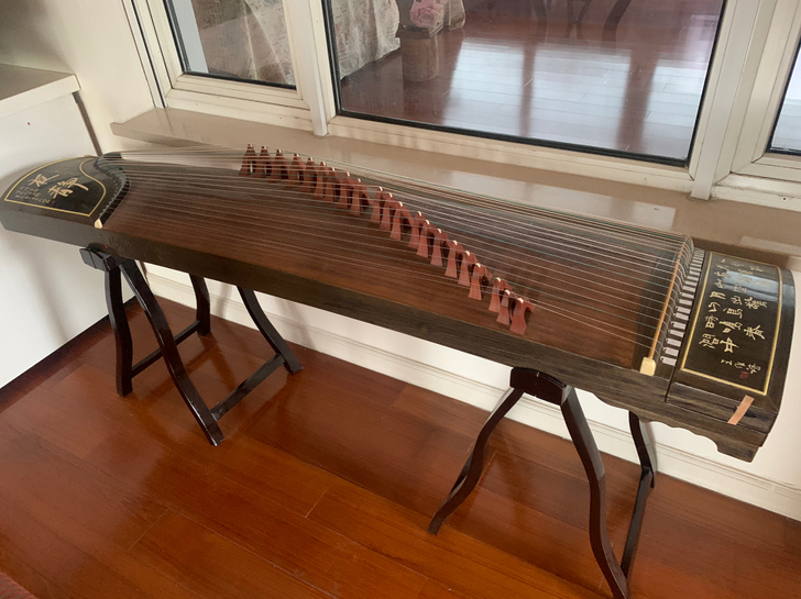 基本全新，孩子就学了2-3只曲子